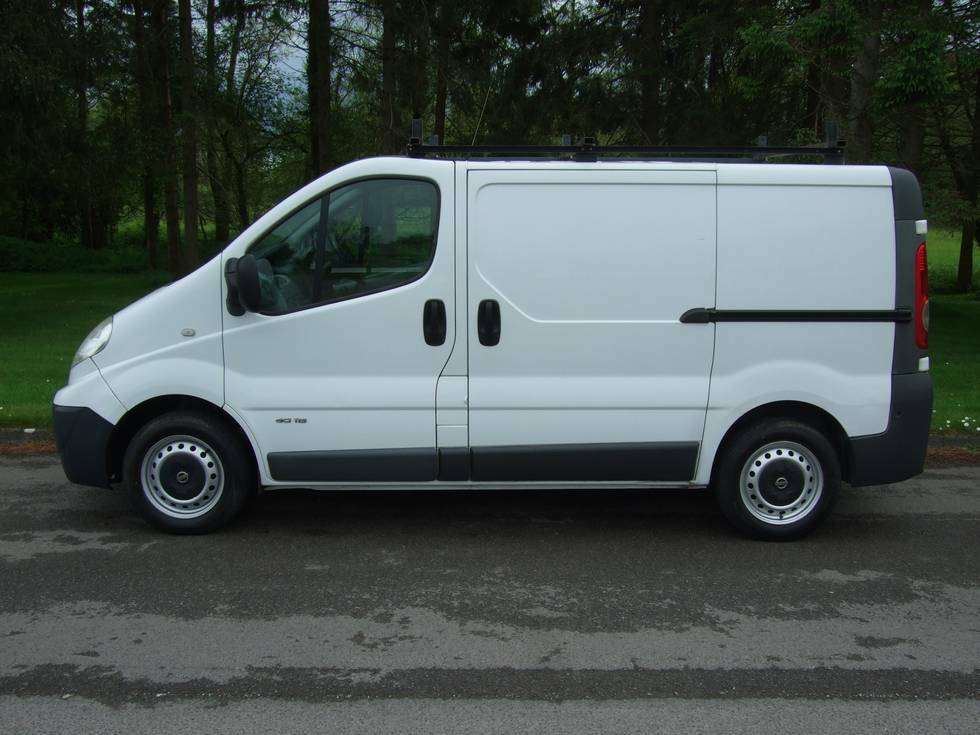 Nissan Primastar Mpv SG11PJJ White #2