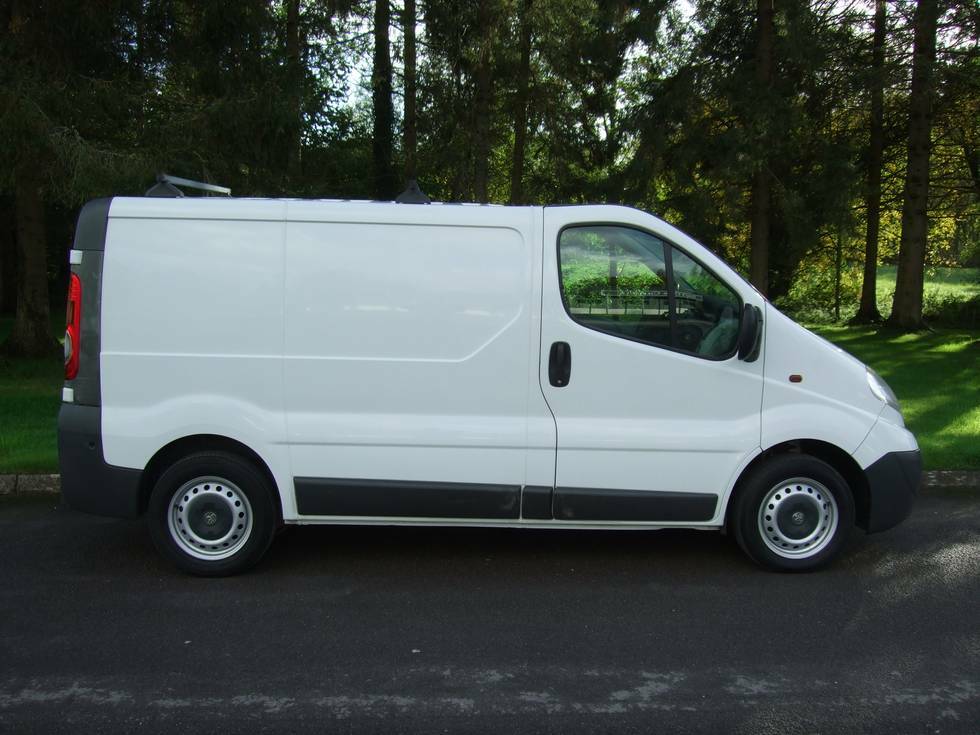 Vauxhall Vivaro 2.0Cdti 115Ps Van 2.7T YR57TDO White #5