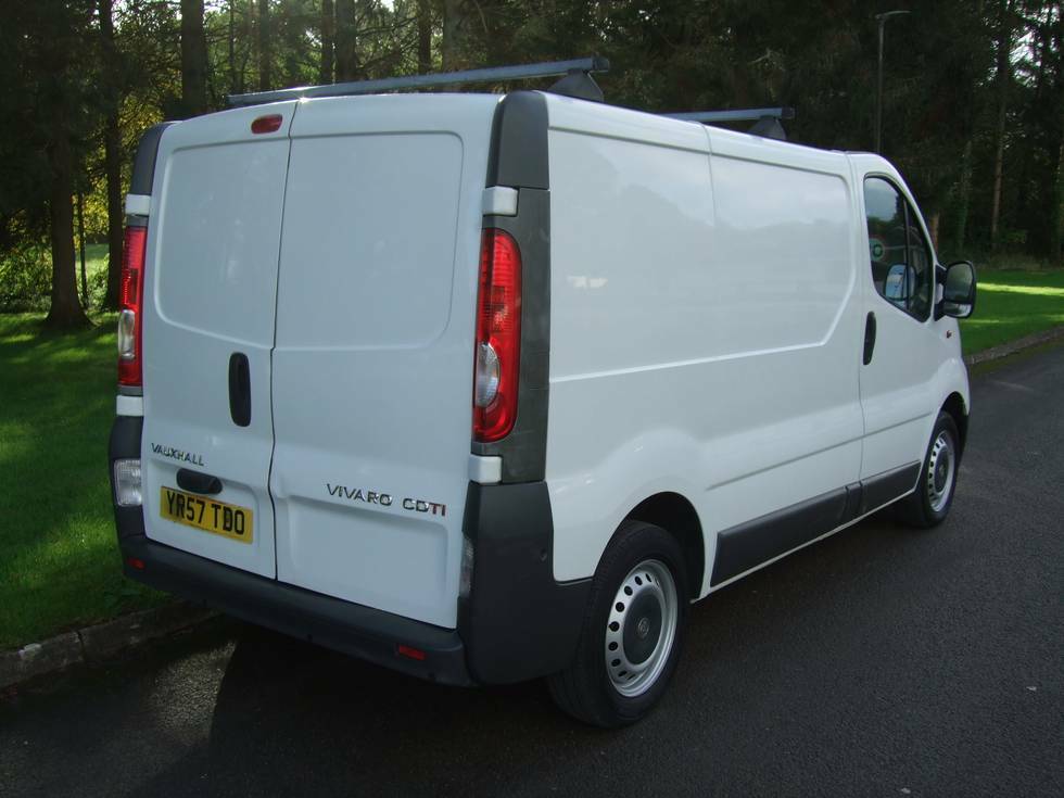 Vauxhall Vivaro 2.0Cdti 115Ps Van 2.7T YR57TDO White #6