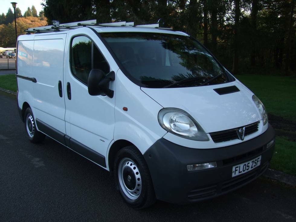 Vauxhall Vivaro Swb 2.7T White #4