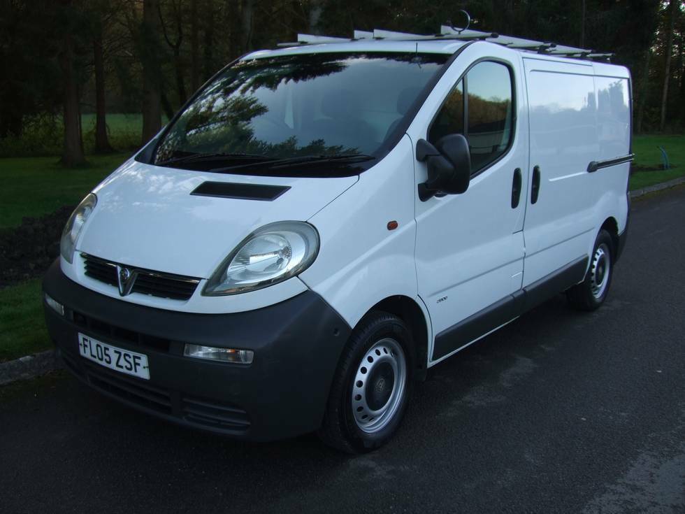 Vauxhall Vivaro Swb 2.7T White