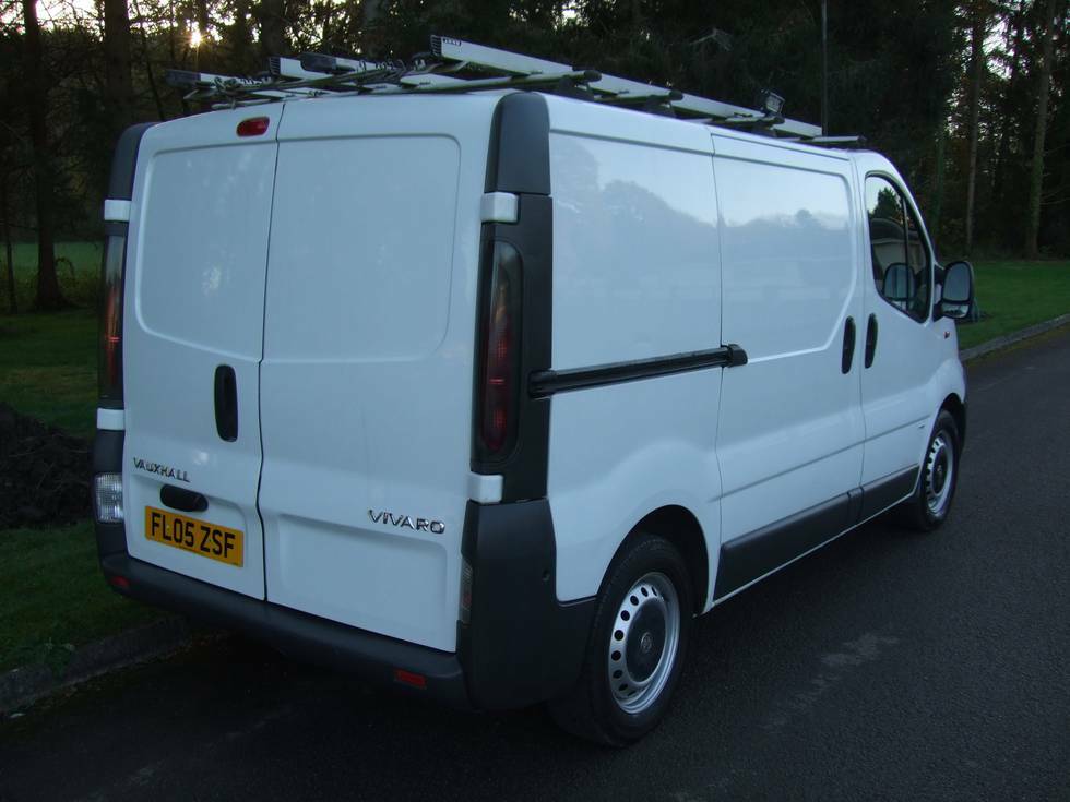 Vauxhall Vivaro Swb 2.7T White #6
