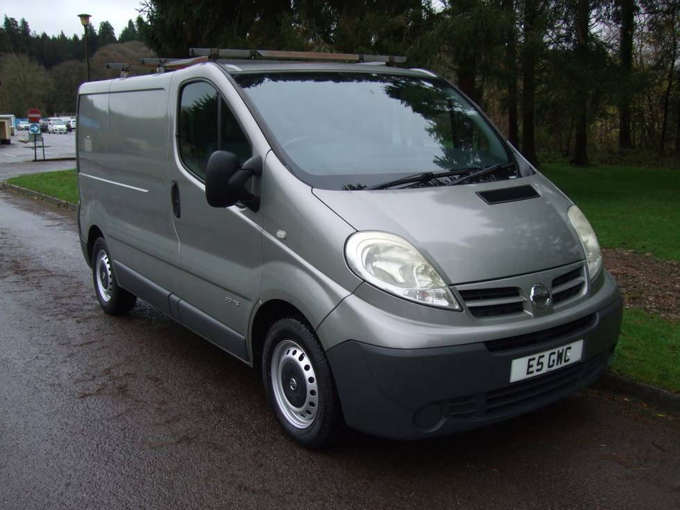 Nissan Primastar 2.0 Dci Se Van 115Ps E5GWC Grey #4