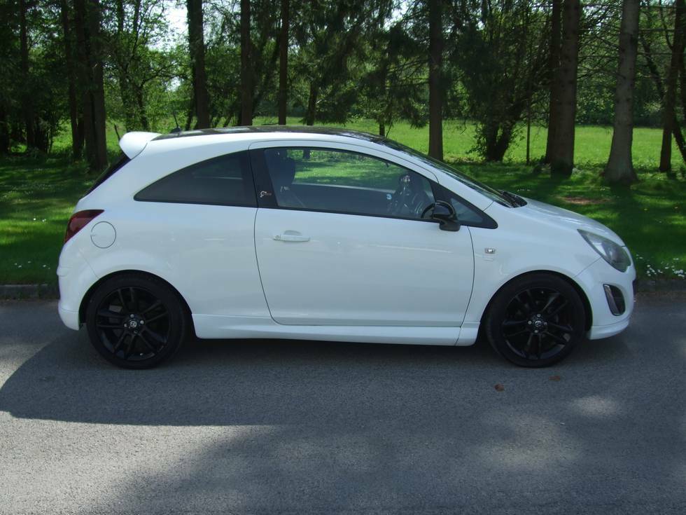 Vauxhall Corsa Hatch 3dr WP14VYZ White #5