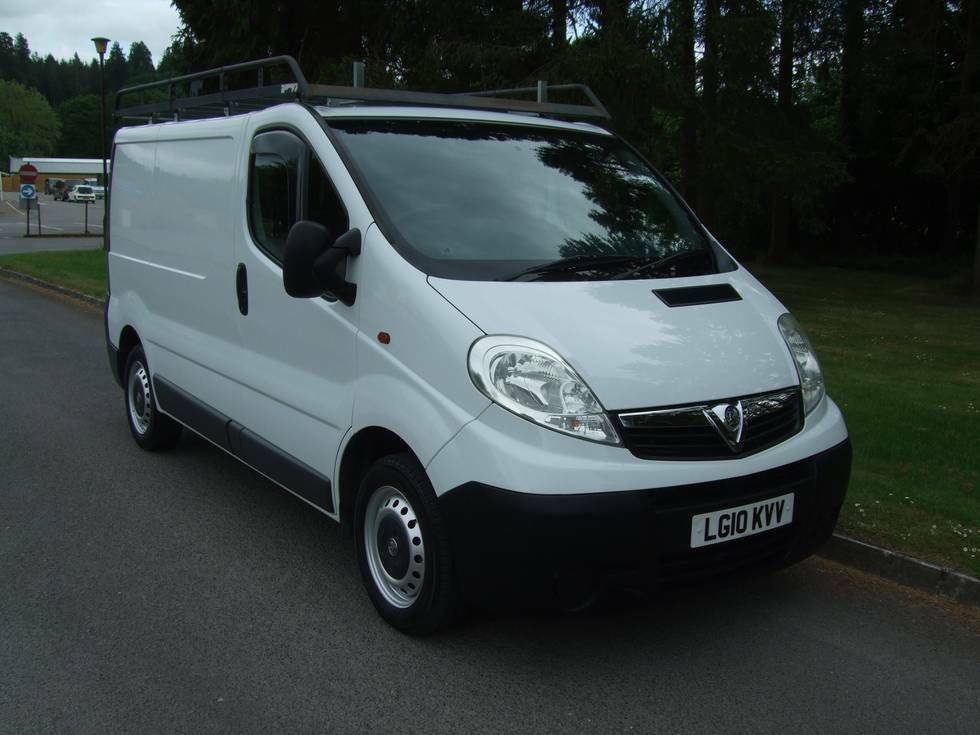 Vauxhall Vivaro 2700Cdti Swb Shr White #4