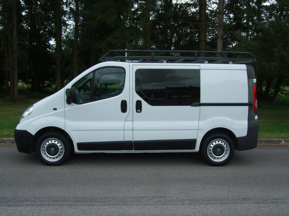 Vauxhall Vivaro 2700Cdti Swb Shr White #2