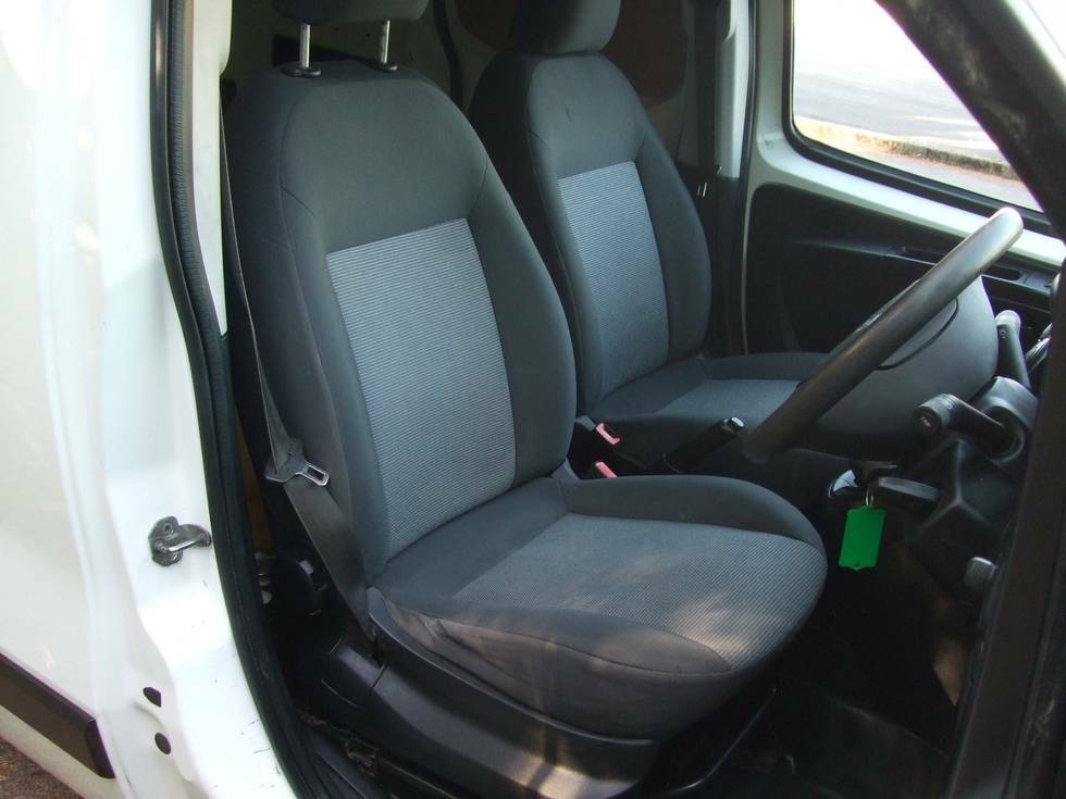 Peugeot Bipper Tepee 2015 1.2 Hdi Professional 75 Bhp White #7
