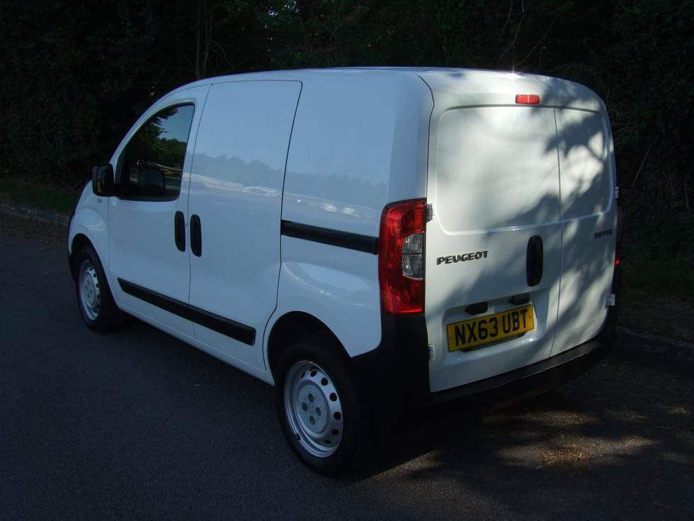 Peugeot Bipper Tepee Hdi S White #3