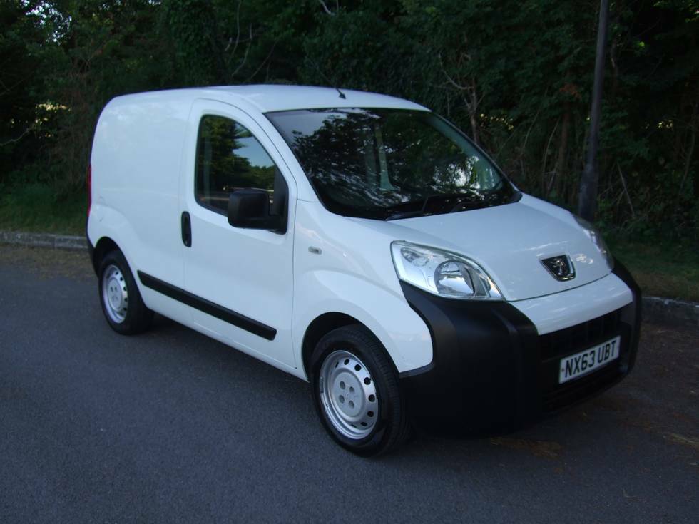 Peugeot Bipper Tepee Hdi S White #4