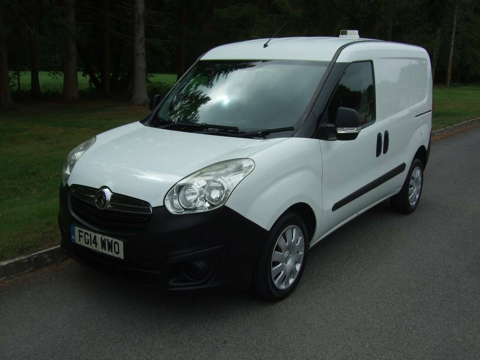 Vauxhall Combo 2300 L1h1 Cdti Ss Ecoflex White