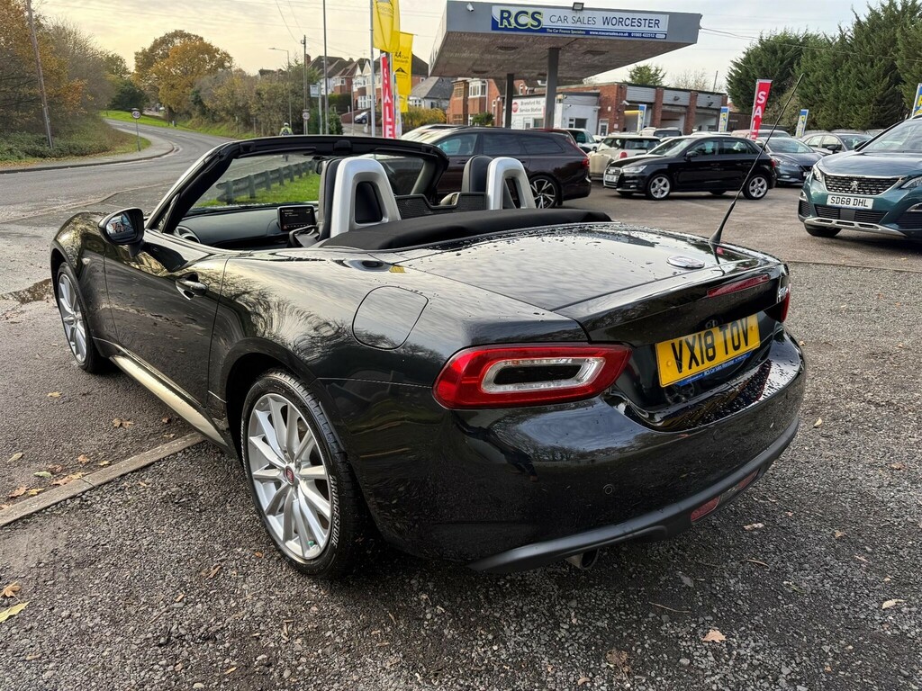 Fiat 124 Spider 1.4 Multiair Lusso Euro 6 VX18TOV Black #5