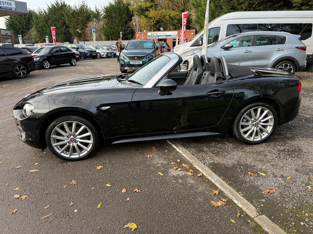 Fiat 124 Spider 1.4 Multiair Lusso Euro 6 VX18TOV Black #6