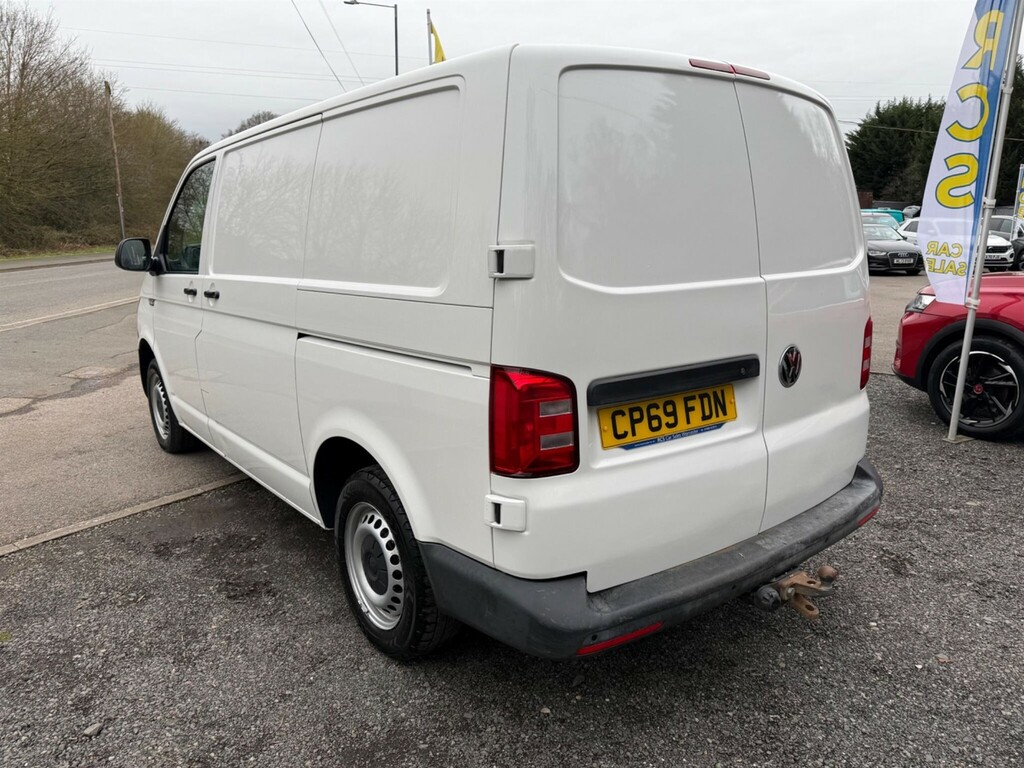 Volkswagen Transporter 2.0 Tdi T28 Startline Fwd Swb Euro 6 Ss CP69FDN White #5