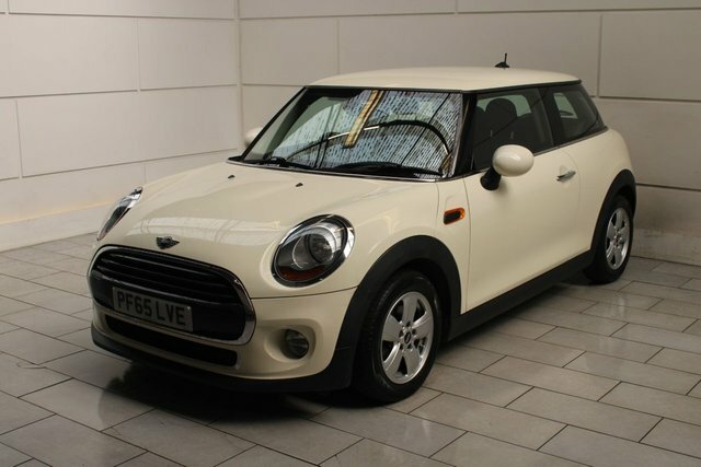 Mini Hatch Cooper White #3
