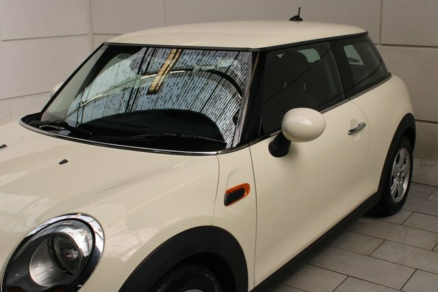 Mini Hatch Cooper White #4
