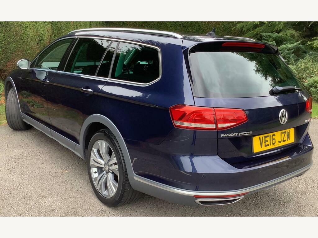 Volkswagen Passat Alltrack 2.0 Tdi Bluemotion Tech Alltrack Dsg 4Motion Euro Blue #4