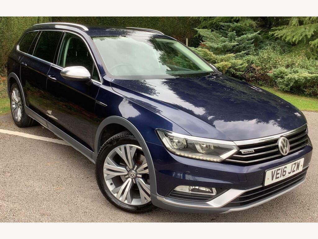Volkswagen Passat Alltrack 2.0 Tdi Bluemotion Tech Alltrack Dsg 4Motion Euro Blue