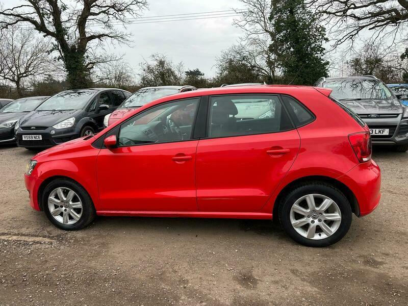 Volkswagen Polo 1.6 Tdi Se Euro 5 Red #6