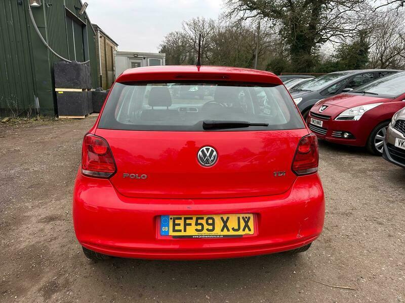 Volkswagen Polo 1.6 Tdi Se Euro 5 Red #3