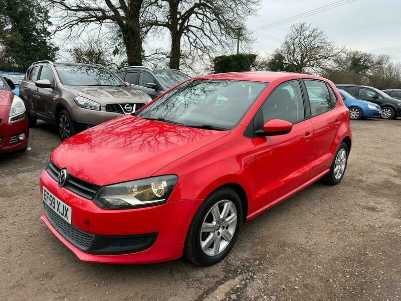 Volkswagen Polo 1.6 Tdi Se Euro 5 Red #4