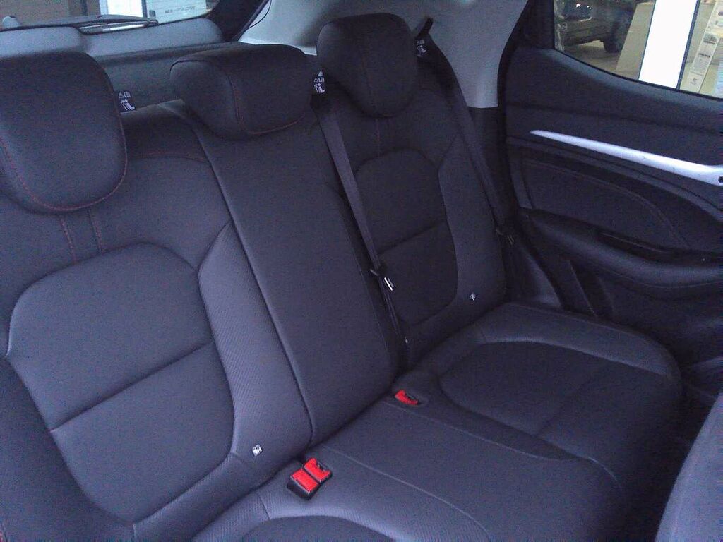 MG ZS 1.5 Vti-tech Exclusive AV73KFU Black #6
