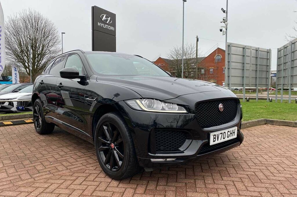 Jaguar F-Pace 2.0D 180 Chequered Flag Awd Black
