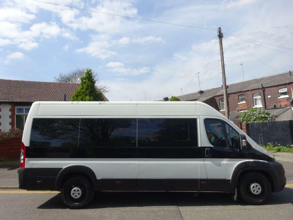 Peugeot Boxer 3.0 Hdi 440 Window Van White #5