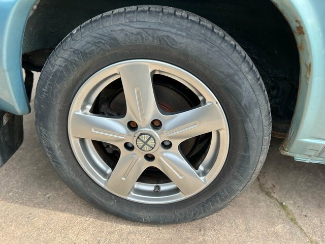 Volkswagen Caravelle 2.5 Td Gl 7 Seats Red #36
