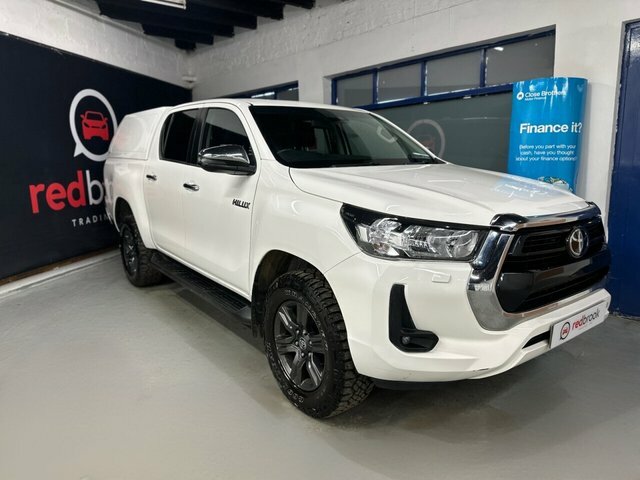 Toyota HILUX 2.4 D-4d Icon Pickup Double Cab White