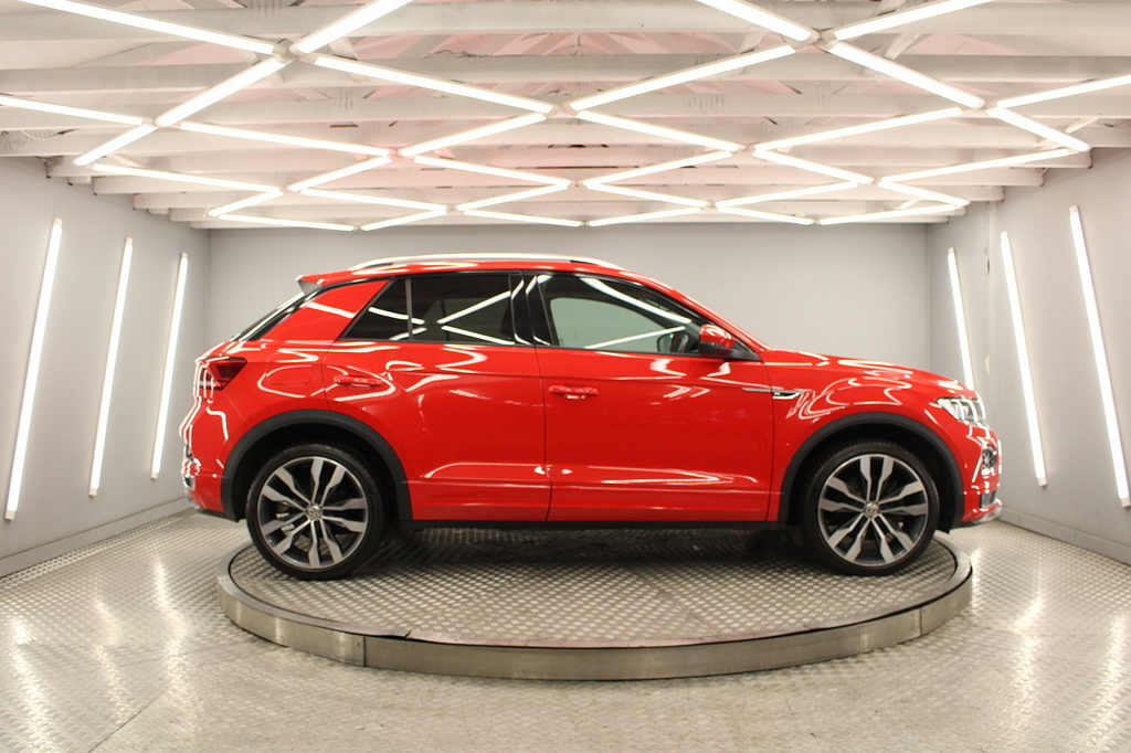 Volkswagen T-Roc Suv Red