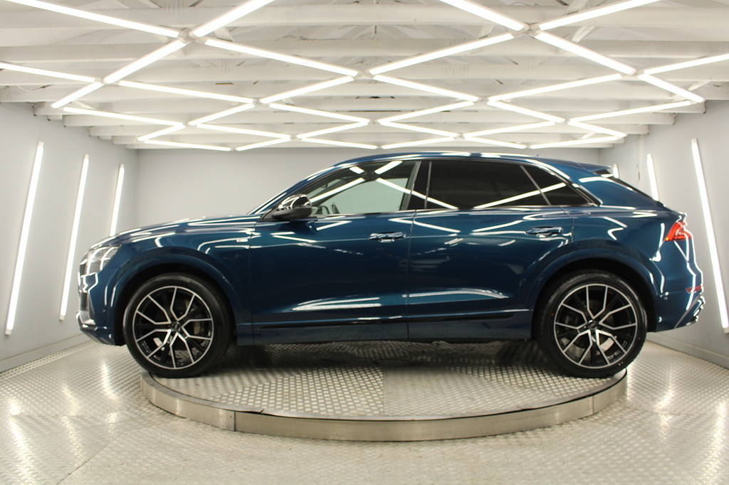 Audi Q8 Suv DG70CDU Blue #2