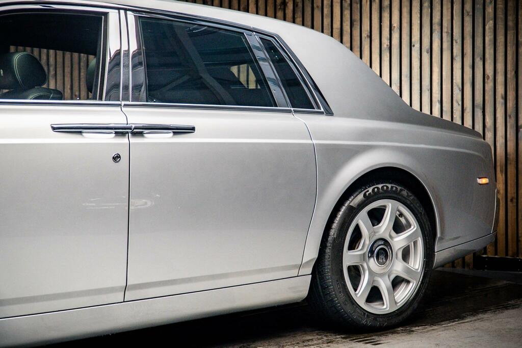 Rolls-Royce Phantom Swb Blue #17