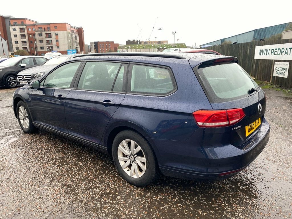 Volkswagen Passat 2L S Blue #4