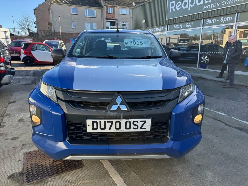 Mitsubishi L200 2.2L Dc 4Life Silver