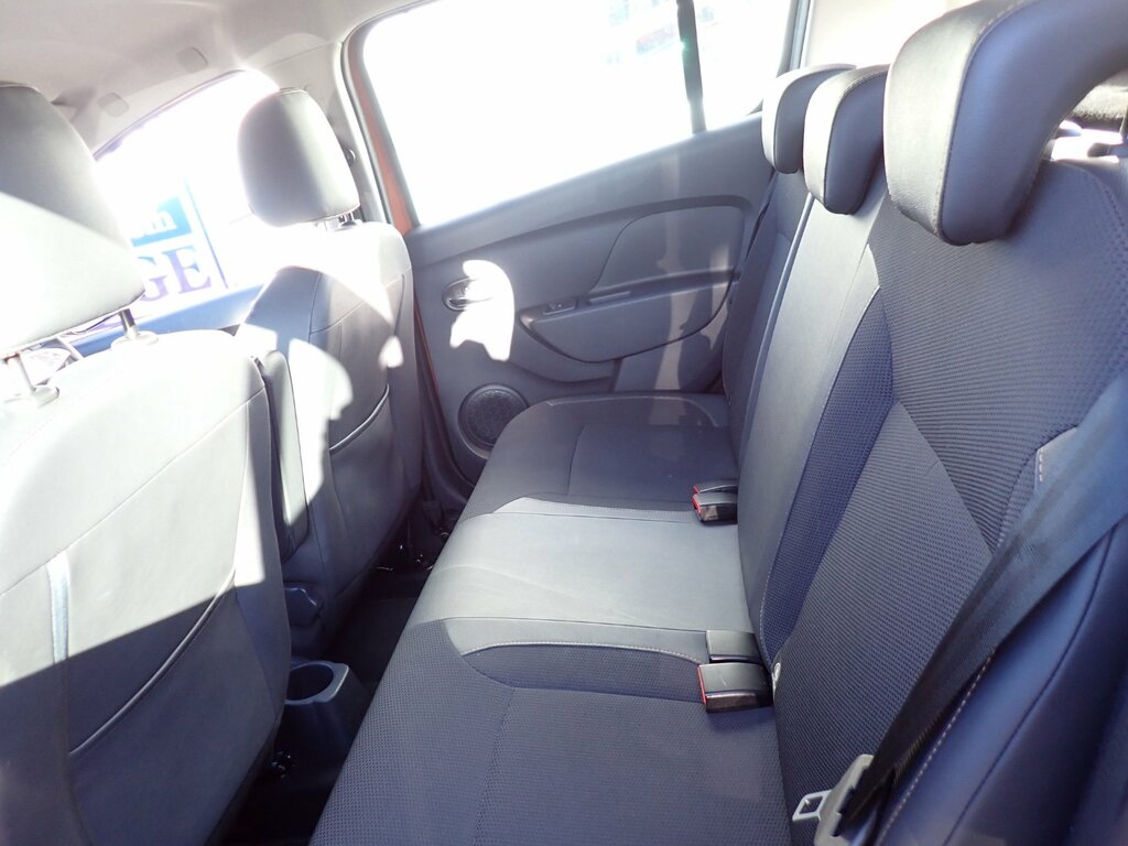 Dacia Sandero Stepway 0.9 Tce Se Summit Hatchback Euro KK17OVN Orange #4