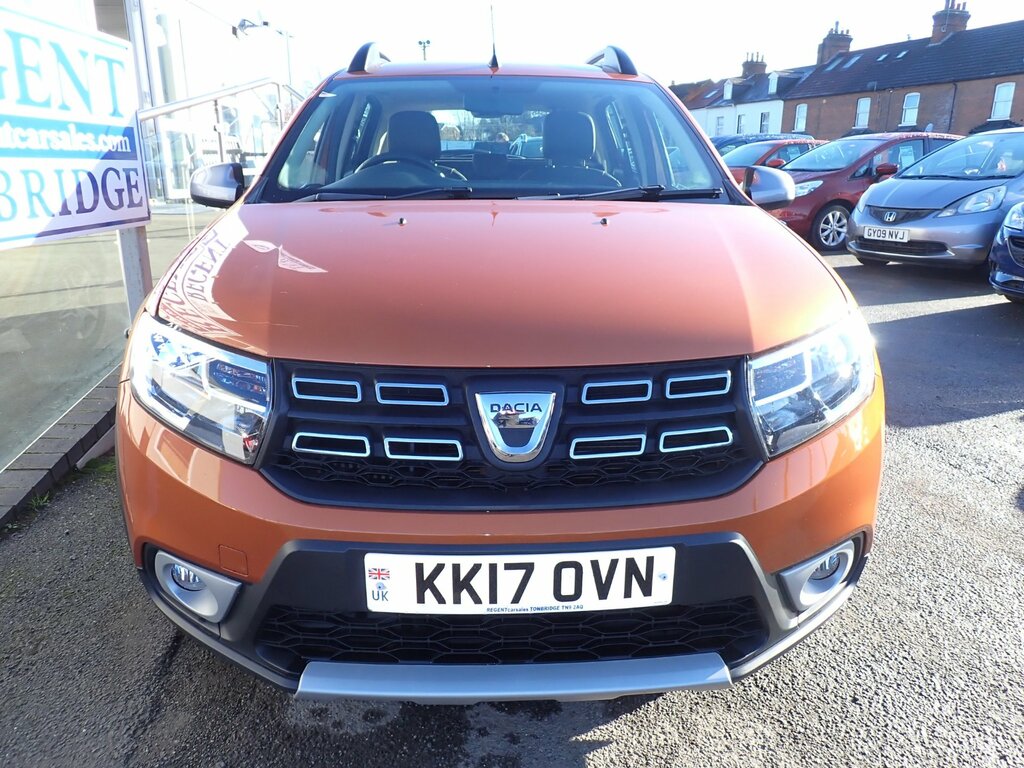 Dacia Sandero Stepway 0.9 Tce Se Summit Hatchback Euro KK17OVN Orange #5