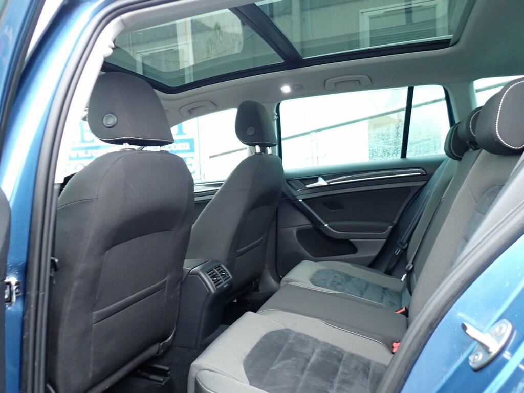Volkswagen Golf 2.0 Tdi Bluemotion Tech Gt Estate Manua Blue #4