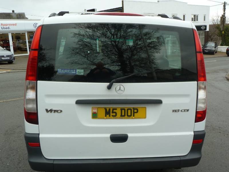 Mercedes-Benz Vito 2012 Traveliner 113Cdi Blueefficiency 8-Seater - 2 White #6