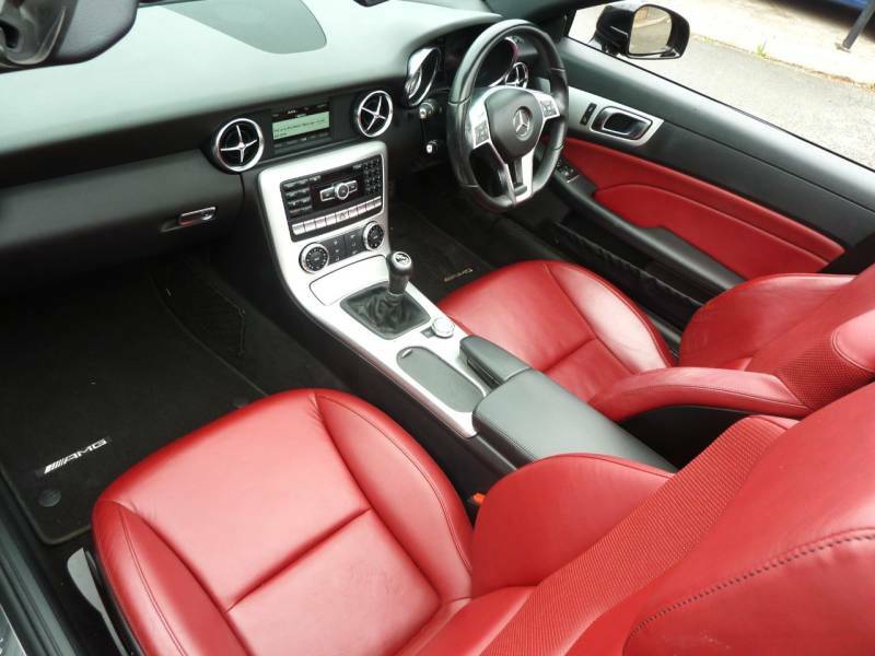 Mercedes-Benz SLK Slk 200 184Ps 1.8 Amg Sport With Glass Roof - 2013 Black #2