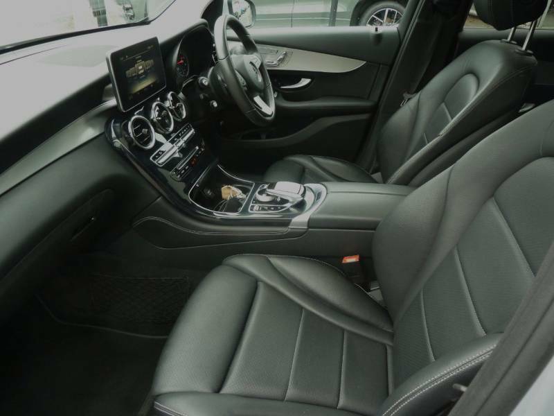 Mercedes-Benz GLC Class Glc 220D 4Matic Sport Premium Plus 9G-tronic - Silver #2