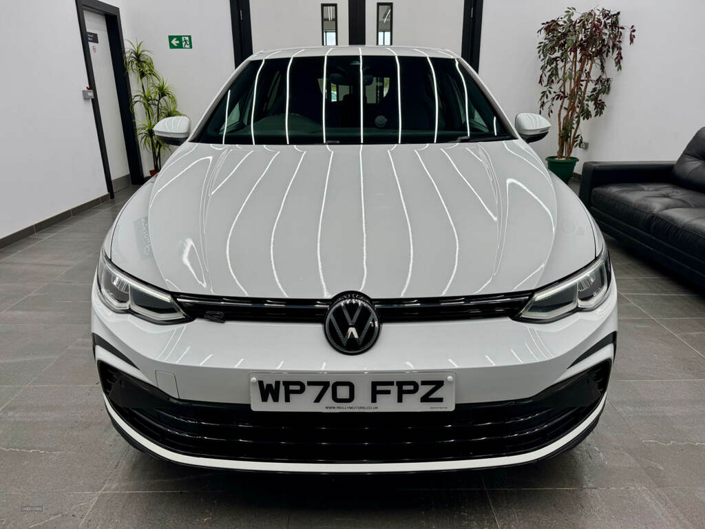 Volkswagen Golf 1.5 Tsi 150 R-line WP70FPZ White #3