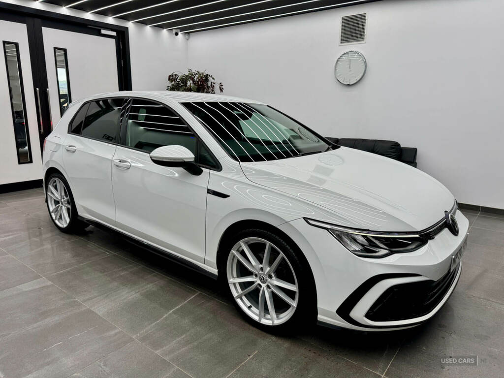 Volkswagen Golf 1.5 Tsi 150 R-line WP70FPZ White #5