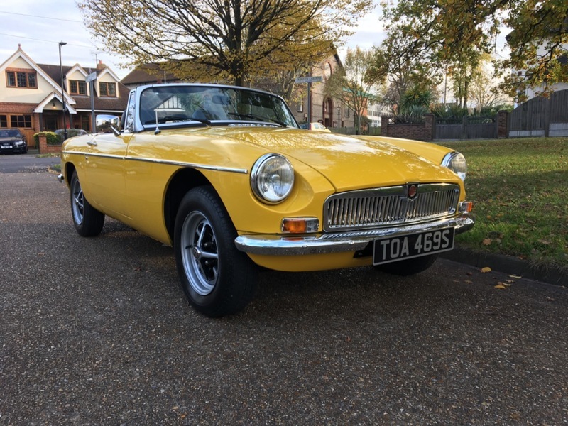 MG MGB Roadster Yellow #2