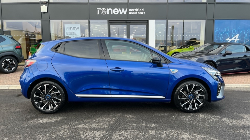 Renault Clio Renault Clio 1.6 E-tech Full Hybrid 145 Esprit Alp BJ25TZO Blue #2