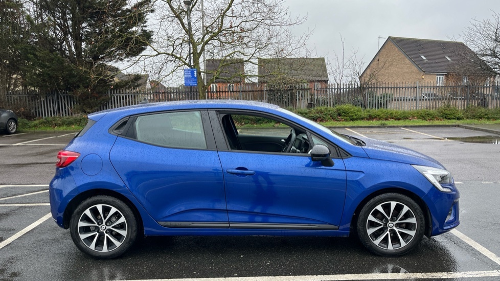 Renault Clio Clio 1.0 Tce 90 Evolution Hatchback CF73EDK Blue #2