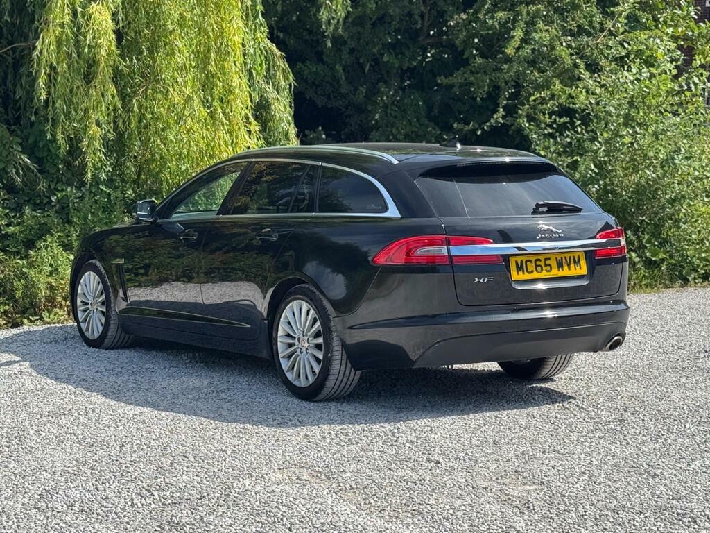 Jaguar XF 2.2D Luxury Sportbrake Euro 5 S S MC65WVM Black #4