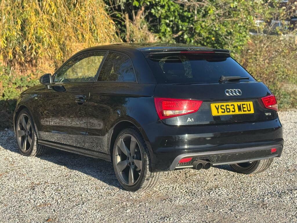 Audi A1 1.4 Tfsi Cod Black Edition Euro 5 S S YS63WEU Black #4