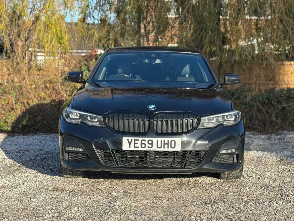 BMW 3 Series 2.0 318D M Sport Euro 6 S S YE69UHO Black #2