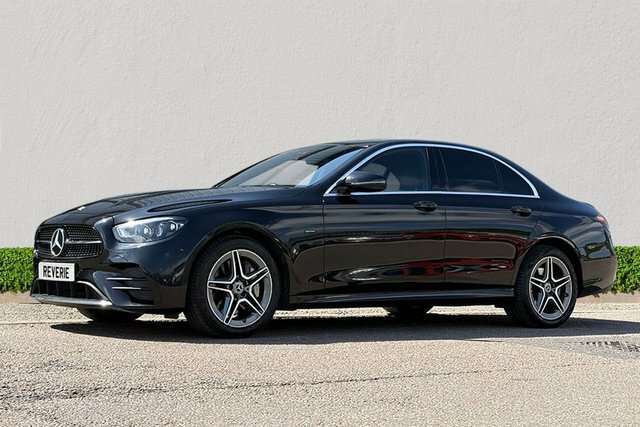 Mercedes-Benz E Class 2.0 E300de 13.5Kwh Amg Line Saloon Plug Black #3