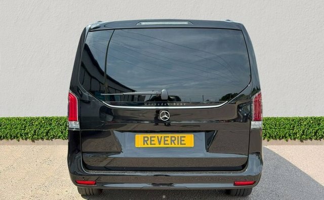 Mercedes-Benz V Class 2.0 V220d Sport Mpv G-tronic Euro 6 S Black #6